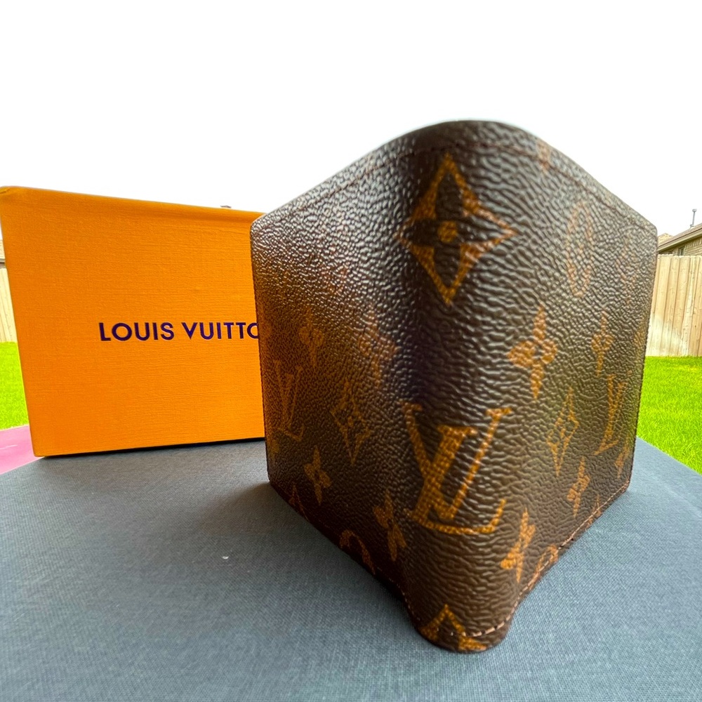 Louis Vuitton Monogram Multiple Wallet w/ Box